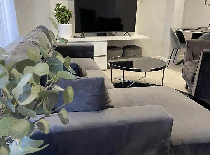 Brother Street Apartment