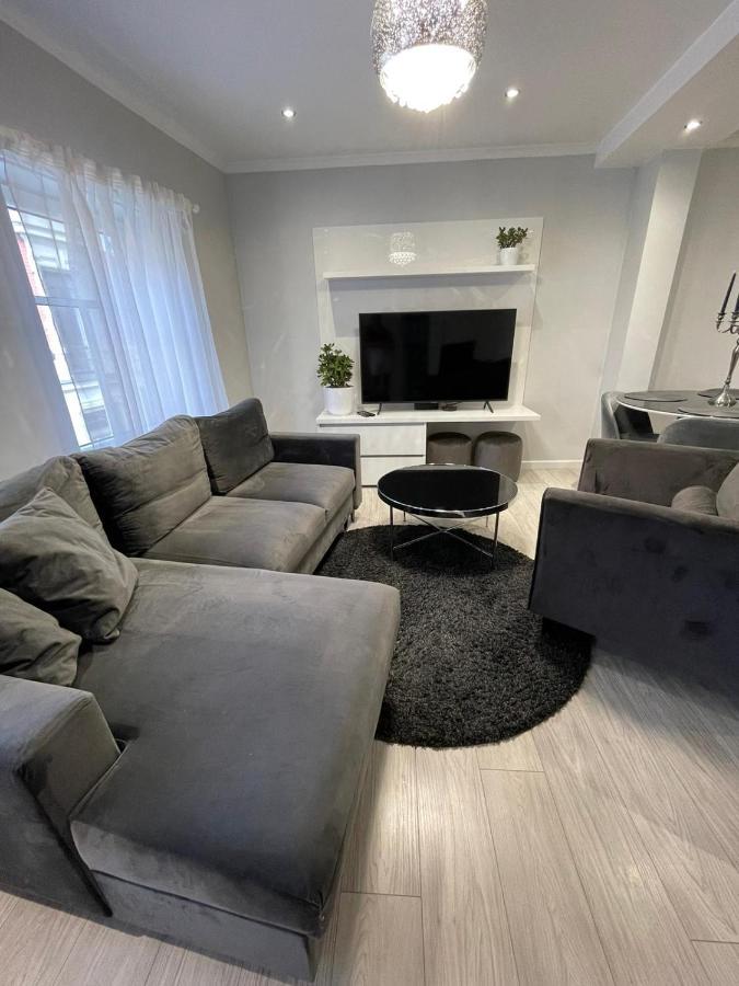 Brother Street Apartment